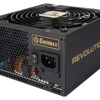 Alimentatore PC Enermax Revolution XT II ERX550AWT Alimentatore PC Enermax Revolution XT II ERX550AWT